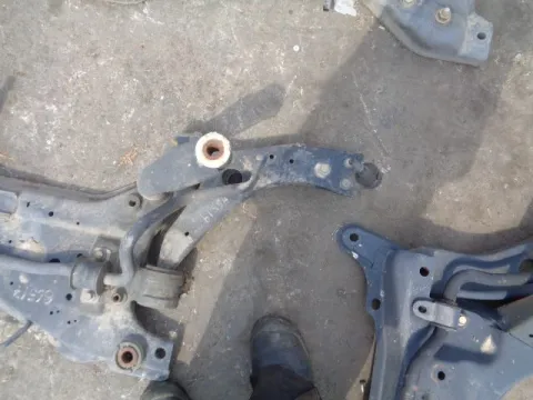 Ψαλίδι Εμπρός Δεξί για FORD C-MAX (2007 - 2010) Mk1b (C214) *ΔΒ* Ψαλίδι Εμπρός Δεξί για FORD C-MAX (2007 - 2010) Mk1b (C214) *ΔΒ*