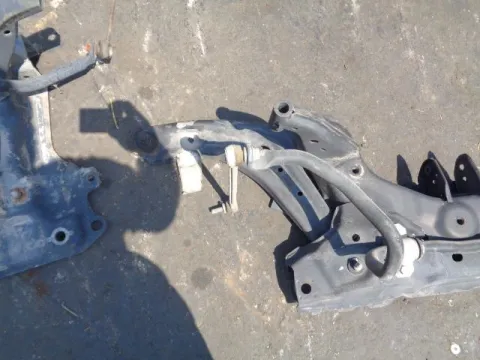 Ψαλίδι Εμπρός Αριστερό για FORD FIESTA (2008 - 2012) Mk6 (JA8) *ΔΒ* Ψαλίδι Εμπρός Αριστερό για FORD FIESTA (2008 - 2012) Mk6 (JA8) *ΔΒ*