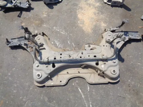 Γέφυρα Εμπρός Οριζόντια για RENAULT LAGUNA (2001 - 2005) (BG) (KG) *ΔΒ*  ΠΑΛΕΤΑ 107 *195992* Γέφυρα Εμπρός Οριζόντια για RENAULT LAGUNA (2001 - 2005) (BG) (KG) *ΔΒ*  ΠΑΛΕΤΑ 107 *195992*