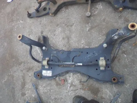 Γέφυρα Εμπρός Οριζόντια για FORD FOCUS (2004 - 2008) Mk2a (DA3 - C307)*ΔΒ* ΠΑΛΕΤΑ 220 *212498* Γέφυρα Εμπρός Οριζόντια για FORD FOCUS (2004 - 2008) Mk2a (DA3 - C307)*ΔΒ* ΠΑΛΕΤΑ 220 *212498*