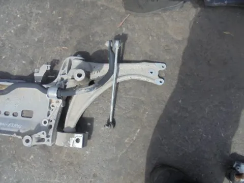 Ψαλίδι Εμπρός Δεξί για VW TOURAN (2007 - 2010) (1T2) *ΔΒ* Ψαλίδι Εμπρός Δεξί για VW TOURAN (2007 - 2010) (1T2) *ΔΒ*