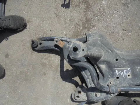 Ψαλίδι Εμπρός Αριστερό για TOYOTA YARIS (2003 - 2005) (XP10) *ΔΒ* Ψαλίδι Εμπρός Αριστερό για TOYOTA YARIS (2003 - 2005) (XP10) *ΔΒ*