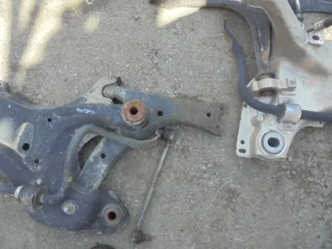 Ψαλίδι Εμπρός Δεξί για TOYOTA AVENSIS (2003 - 2006) (T250) *ΔΒ* Ψαλίδι Εμπρός Δεξί για TOYOTA AVENSIS (2003 - 2006) (T250) *ΔΒ*