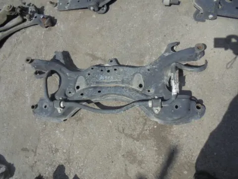 Γέφυρα Εμπρός Οριζόντια για TOYOTA COROLLA (2002 - 2004) (E120) *ΔΒ* Γέφυρα Εμπρός Οριζόντια για TOYOTA COROLLA (2002 - 2004) (E120) *ΔΒ*