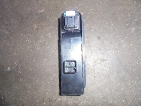 Διακόπτης Παραθύρων Κεντρικός Αριστερής 4πλος 6+8pin για VW GOLF (2009 - 2013) Mk6 (5K1) - 