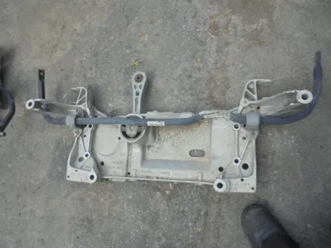 Γέφυρα Εμπρός Οριζόντια για SKODA OCTAVIA (2004 - 2008) 5 (1Z3-5) , (2008 - 2013) 5 (1Z3-5) *ΔΒ*  ΠΑΛΕΤΑ 120 *196303* Γέφυρα Εμπρός Οριζόντια για SKODA OCTAVIA (2004 - 2008) 5 (1Z3-5) , (2008 - 2013) 5 (1Z3-5) *ΔΒ*  ΠΑΛΕΤΑ 120 *196303*