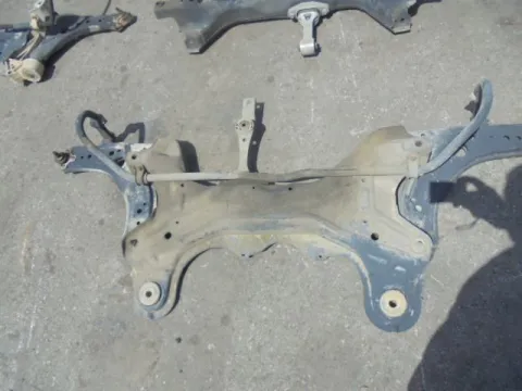Γέφυρα Εμπρός Οριζόντια για VW GOLF (1998 - 2004) Mk4 (1J1) *ΔΒ*  ΠΑΛΕΤΑ 117 *196300* Γέφυρα Εμπρός Οριζόντια για VW GOLF (1998 - 2004) Mk4 (1J1) *ΔΒ*  ΠΑΛΕΤΑ 117 *196300*