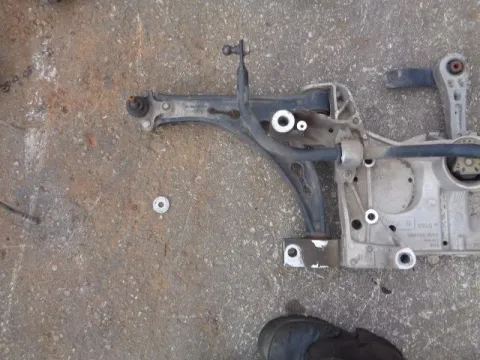 Ψαλίδι Εμπρός Αριστερό για VW GOLF (2004 - 2008) Mk5 (1K1) *ΔΒ* ΠΑΛΕΤΑ 129 *197054*