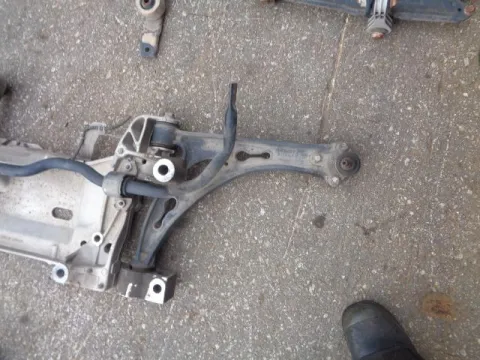Ψαλίδι Εμπρός Δεξί για VW GOLF (2004 - 2008) Mk5 (1K1) *ΔΒ* ΠΑΛΕΤΑ 129 *197054* Ψαλίδι Εμπρός Δεξί για VW GOLF (2004 - 2008) Mk5 (1K1) *ΔΒ* ΠΑΛΕΤΑ 129 *197054*