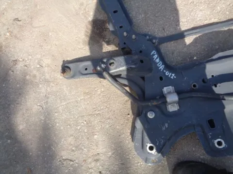 Ψαλίδι Εμπρός Αριστερό για FIAT PANDA (2009 - 2011 ) (169) *ΔΒ* ΠΑΛΕΤΑ 131 *197056* Ψαλίδι Εμπρός Αριστερό για FIAT PANDA (2009 - 2011 ) (169) *ΔΒ* ΠΑΛΕΤΑ 131 *197056*