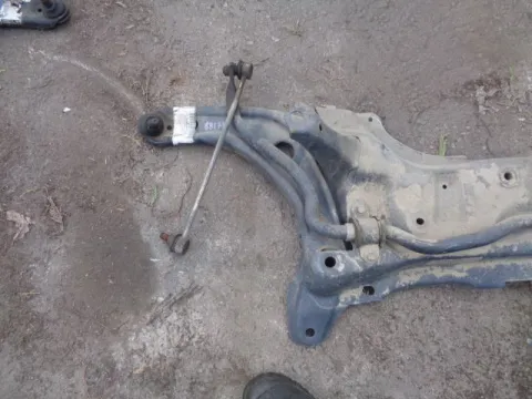 Ψαλίδι Εμπρός Αριστερό για TOYOTA YARIS (2009 - 2012) (XP90) *ΔΒ* ΠΑΛΕΤΑ *128* 196785 Ψαλίδι Εμπρός Αριστερό για TOYOTA YARIS (2009 - 2012) (XP90) *ΔΒ* ΠΑΛΕΤΑ *128* 196785