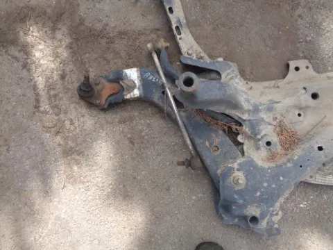 Ψαλίδι Εμπρός Αριστερό για TOYOTA AURIS (2007 - 2009) E150 *ΔΒ*