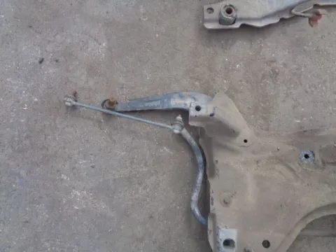 Ψαλίδι Εμπρός Αριστερό για PEUGEOT 206 (1998 - 2002) (2A) (2C) (T3E) *ΔΒ* Ψαλίδι Εμπρός Αριστερό για PEUGEOT 206 (1998 - 2002) (2A) (2C) (T3E) *ΔΒ*