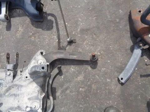 Ψαλίδι Εμπρός Δεξί για PEUGEOT 206 (1998 - 2002) (2A) (2C) (T3E) *ΔΒ* Ψαλίδι Εμπρός Δεξί για PEUGEOT 206 (1998 - 2002) (2A) (2C) (T3E) *ΔΒ*