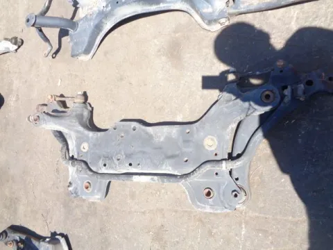 Γέφυρα Εμπρός Οριζόντια για TOYOTA AVENSIS (2000 - 2003) (T220) *ΔΒ* ΠΑΛΕΤΑ *126* 196783 Γέφυρα Εμπρός Οριζόντια για TOYOTA AVENSIS (2000 - 2003) (T220) *ΔΒ* ΠΑΛΕΤΑ *126* 196783