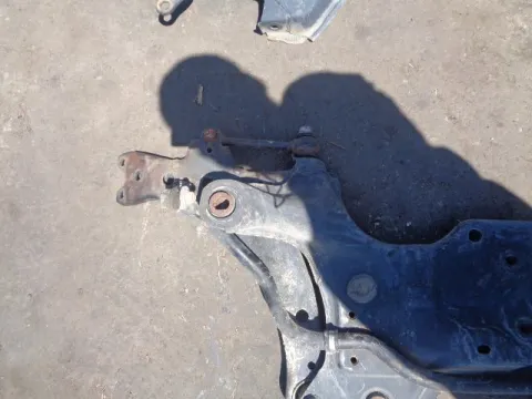 Ψαλίδι Εμπρός Αριστερό για TOYOTA AVENSIS (2000 - 2003) (T220) *ΔΒ* ΠΑΛΕΤΑ *126* 196783 Ψαλίδι Εμπρός Αριστερό για TOYOTA AVENSIS (2000 - 2003) (T220) *ΔΒ* ΠΑΛΕΤΑ *126* 196783