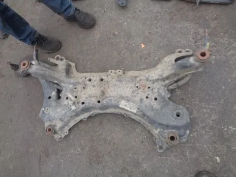 Γέφυρα Εμπρός Οριζόντια για TOYOTA AVENSIS (2009 - 2012) (T270) *ΔΒ* ΠΑΛΕΤΑ *127* 196784 Γέφυρα Εμπρός Οριζόντια για TOYOTA AVENSIS (2009 - 2012) (T270) *ΔΒ* ΠΑΛΕΤΑ *127* 196784