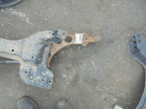 Ψαλίδι Εμπρός Δεξί για FIAT PUNTO (1994 - 1999) (176) *ΔΒ* ΠΑΛΕΤΑ 131 *197056* Ψαλίδι Εμπρός Δεξί για FIAT PUNTO (1994 - 1999) (176) *ΔΒ* ΠΑΛΕΤΑ 131 *197056*