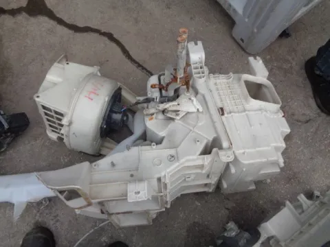Ψύκτης (Εβαπορέτα) για TOYOTA HI-ACE (1996 - 2006) (XH10) *ΔΒ* Ψύκτης (Εβαπορέτα) για TOYOTA HI-ACE (1996 - 2006) (XH10) *ΔΒ*