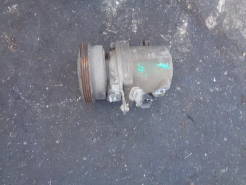 Συμπιεστής A-C (Κομπρέσορας) για BMW 3 Series (1990 - 1995) (E36) Συμπιεστής A-C (Κομπρέσορας) για BMW 3 Series (1990 - 1995) (E36)