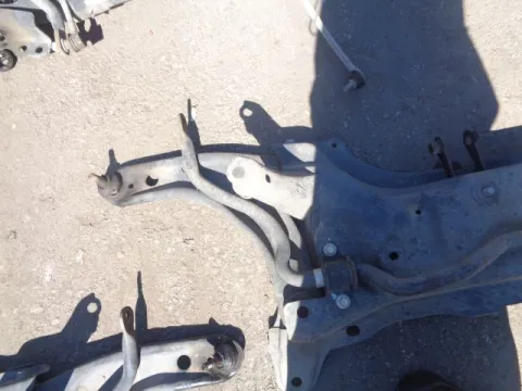 Ψαλίδι Εμπρός Αριστερό για TOYOTA YARIS (2009 - 2012) (XP90) *ΔΒ* Ψαλίδι Εμπρός Αριστερό για TOYOTA YARIS (2009 - 2012) (XP90) *ΔΒ*