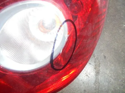 Φανάρι Πίσω Δεξί (Ραγισμένο) για OPEL CORSA (2006 - 2011) D Hatchback - 3dr - 