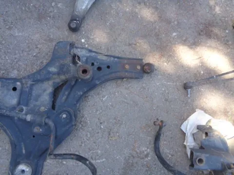 Ψαλίδι Εμπρός Δεξί για CHEVROLET - DAEWOO AVEO (2005 - 2008) (T200) *ΔΒ* ΠΑΛΕΤΑ 209 *212455* Ψαλίδι Εμπρός Δεξί για CHEVROLET - DAEWOO AVEO (2005 - 2008) (T200) *ΔΒ* ΠΑΛΕΤΑ 209 *212455*