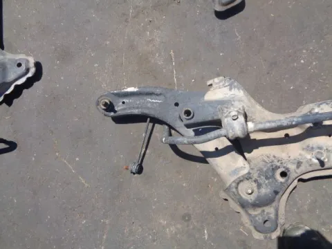 Ψαλίδι Εμπρός Αριστερό για HYUNDAI i20 (2009 - 2011) *ΔΒ* Ψαλίδι Εμπρός Αριστερό για HYUNDAI i20 (2009 - 2011) *ΔΒ*
