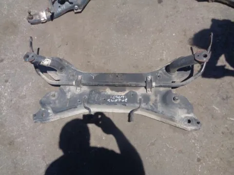 Γέφυρα Εμπρός Οριζόντια για SUZUKI SWIFT (2006 - 2008) (RS) *ΔΒ* Γέφυρα Εμπρός Οριζόντια για SUZUKI SWIFT (2006 - 2008) (RS) *ΔΒ*