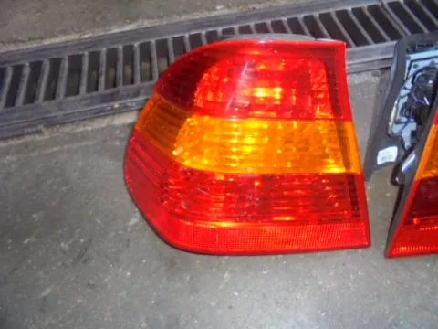 Φανάρι Πίσω Αριστερό (Πορτοκαλί Φλας) για BMW 3 Series (2003 - 2005)((E46 F-L) (2002 - 2005) Sedan - 4dr Φανάρι Πίσω Αριστερό (Πορτοκαλί Φλας) για BMW 3 Series (2003 - 2005)((E46 F-L) (2002 - 2005) Sedan - 4dr