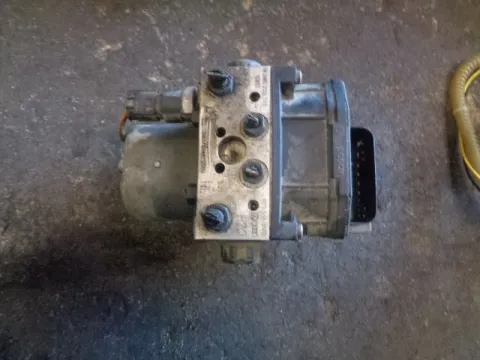 Μονάδα ABS 0265225086 για AUDI A6 (1998 - 2001) (4B) , (2001 - 2004) (4B) Μονάδα ABS 0265225086 για AUDI A6 (1998 - 2001) (4B) , (2001 - 2004) (4B)