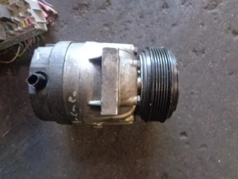 Συμπιεστής A-C (Κομπρέσορας) για RENAULT LAGUNA (2001 - 2005) (BG) (KG) Συμπιεστής A-C (Κομπρέσορας) για RENAULT LAGUNA (2001 - 2005) (BG) (KG)