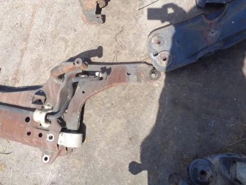 Ψαλίδι Εμπρός Δεξί για FORD FIESTA (2002 - 2005) Mk5a *ΔΒ* Ψαλίδι Εμπρός Δεξί για FORD FIESTA (2002 - 2005) Mk5a *ΔΒ*