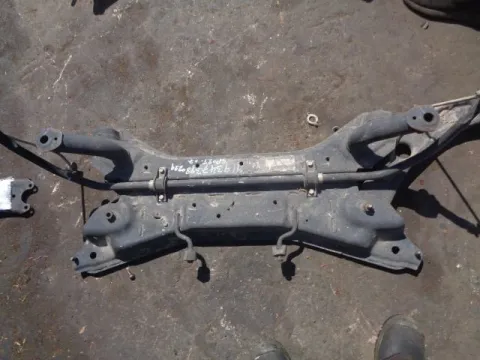 Γέφυρα Εμπρός Οριζόντια για SUZUKI SWIFT (2006 - 2008) (RS) *ΔΒ* Γέφυρα Εμπρός Οριζόντια για SUZUKI SWIFT (2006 - 2008) (RS) *ΔΒ*