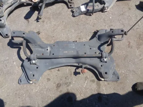 Γέφυρα Εμπρός Οριζόντια για HYUNDAI i30 (2012 - 2015) ( ) *ΔΒ* Γέφυρα Εμπρός Οριζόντια για HYUNDAI i30 (2012 - 2015) ( ) *ΔΒ*