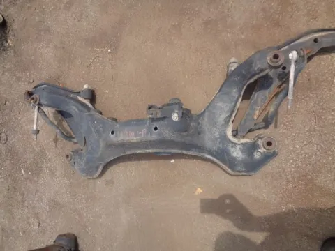 Γέφυρα Εμπρός Οριζόντια για NISSAN PRIMERA (1990 - 1993) (P10) , (1994 - 1996) (P10) *ΔΒ* ΠΑΛΕΤΑ 235 *221780* Γέφυρα Εμπρός Οριζόντια για NISSAN PRIMERA (1990 - 1993) (P10) , (1994 - 1996) (P10) *ΔΒ* ΠΑΛΕΤΑ 235 *221780*