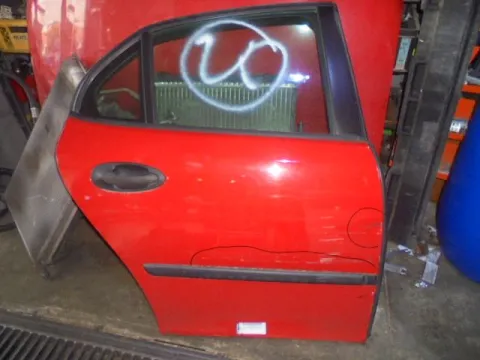 Πόρτα Πίσω Δεξιά (Ελαττωματική) για SAAB 9-3 (2005 - 2007) (YS3F) Sedan - 4dr *Ε* Πόρτα Πίσω Δεξιά (Ελαττωματική) για SAAB 9-3 (2005 - 2007) (YS3F) Sedan - 4dr *Ε*