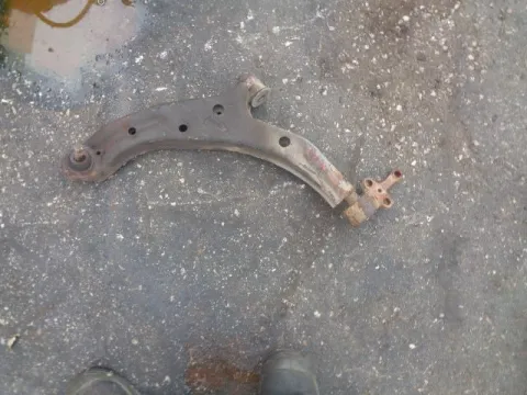 Ψαλίδι Εμπρός Αριστερό για NISSAN ALMERA (2000 - 2002) (N16) , (2002 - 2006) (N16) Ψαλίδι Εμπρός Αριστερό για NISSAN ALMERA (2000 - 2002) (N16) , (2002 - 2006) (N16)