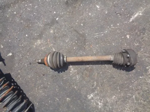 Ημιαξόνιο Εμπρός Αριστερό Με ABS για VW GOLF (1998 - 2004) Mk4 (1J1) Ημιαξόνιο Εμπρός Αριστερό Με ABS για VW GOLF (1998 - 2004) Mk4 (1J1)