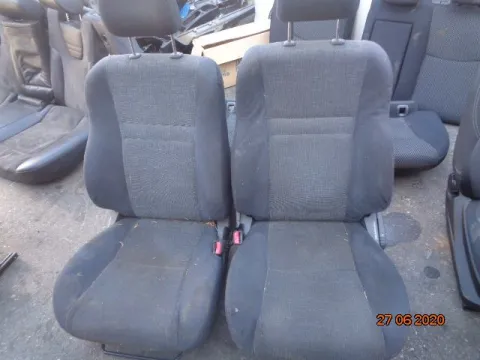 Σετ Εμπρός Με Αερόσακους για TOYOTA COROLLA (2004 - 2007) (E120) Ηatchback - 5dr (KM22) *A* Σετ Εμπρός Με Αερόσακους για TOYOTA COROLLA (2004 - 2007) (E120) Ηatchback - 5dr (KM22) *A*