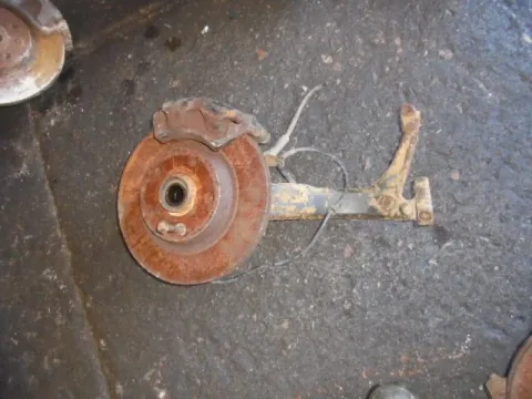 Άκρο Πλήρες Εμπρός Δεξί Με ABS S για AUDI A4 (1999 - 2001) (8D) Άκρο Πλήρες Εμπρός Δεξί Με ABS S για AUDI A4 (1999 - 2001) (8D)