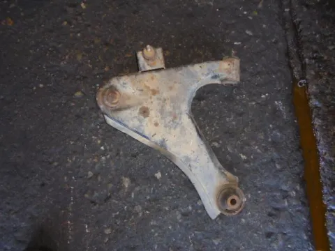Ψαλίδι Εμπρός Αριστερό για DAIHATSU TERIOS (2000 - 2005) (J102) ΠΑΛΕΤΑ 1 *223941* Ψαλίδι Εμπρός Αριστερό για DAIHATSU TERIOS (2000 - 2005) (J102) ΠΑΛΕΤΑ 1 *223941*