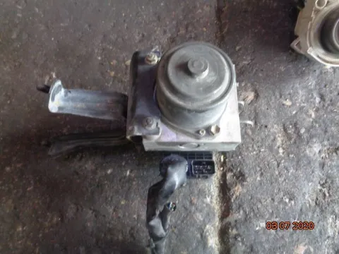 Μονάδα ABS 44510-26060 για TOYOTA GRANVIA (2005- ) Μονάδα ABS 44510-26060 για TOYOTA GRANVIA (2005- )