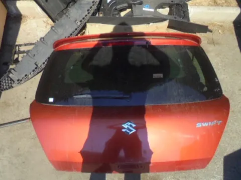 Πορτ-Μπαγκάζ για SUZUKI SWIFT (2006 - 2008) (RS)  Πορτ-Μπαγκάζ για SUZUKI SWIFT (2006 - 2008) (RS)