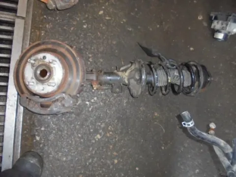 Άκρο Πλήρες Εμπρός Δεξί Με ABS για HYUNDAI GETZ (2002 - 2005) (TB) Άκρο Πλήρες Εμπρός Δεξί Με ABS για HYUNDAI GETZ (2002 - 2005) (TB)
