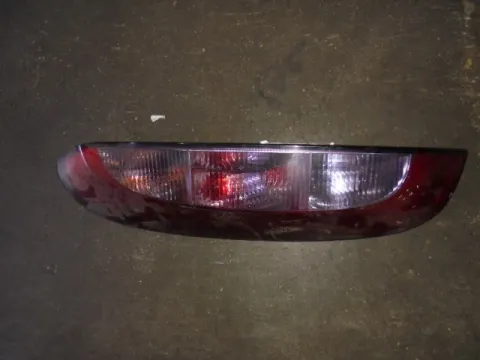 Φανάρι Πίσω Αριστερό Ελαττωματικο για OPEL CORSA (2000 - 2004) C Φανάρι Πίσω Αριστερό Ελαττωματικο για OPEL CORSA (2000 - 2004) C