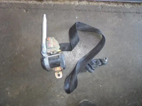 Ζώνη Ασφαλείας Εμπρός Δεξιά για CHEVROLET - DAEWOO NUBIRA (2000 - 2003) (J150) Ζώνη Ασφαλείας Εμπρός Δεξιά για CHEVROLET - DAEWOO NUBIRA (2000 - 2003) (J150)