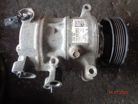Συμπιεστής A-C (Κομπρέσορας) 5K0820803C για SEAT IBIZA (2013 - 2016) (6J) Συμπιεστής A-C (Κομπρέσορας) 5K0820803C για SEAT IBIZA (2013 - 2016) (6J)