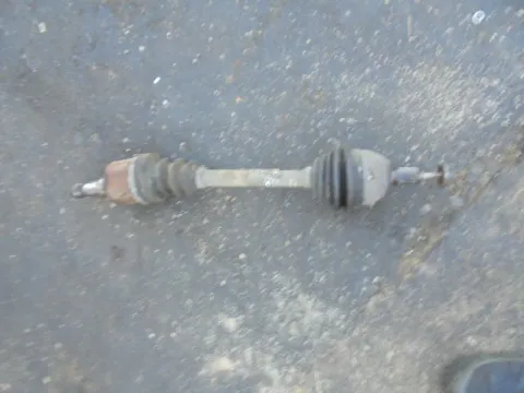 Ημιαξόνιο Εμπρός Αριστερό για FORD FOCUS (2004 - 2008) Mk2a (DA3 - C307) 1600 (G8DB) Diesel 109 TDCi Ημιαξόνιο Εμπρός Αριστερό για FORD FOCUS (2004 - 2008) Mk2a (DA3 - C307) 1600 (G8DB) Diesel 109 TDCi