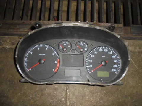 Κοντέρ 110008924024 για SEAT IBIZA (1999 - 2002) (6K) Κοντέρ 110008924024 για SEAT IBIZA (1999 - 2002) (6K)